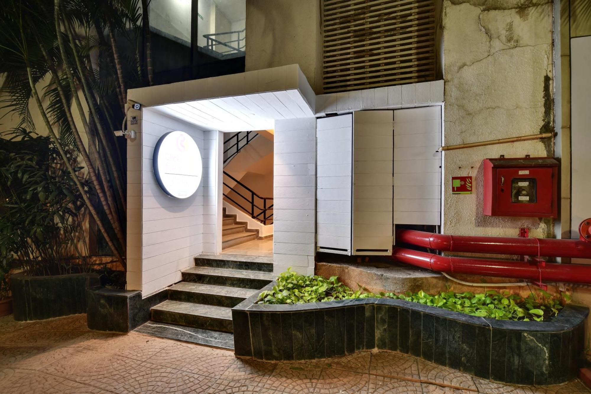 Click Hotels Andheri Midc Мумбай Екстериор снимка